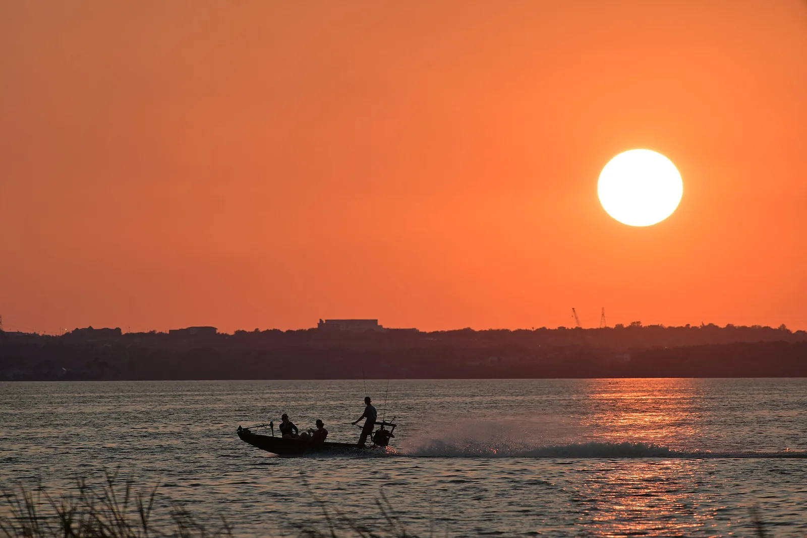 An October sunset over Lake Apopka from Newton Park in Winter Garden, north of Horizon West